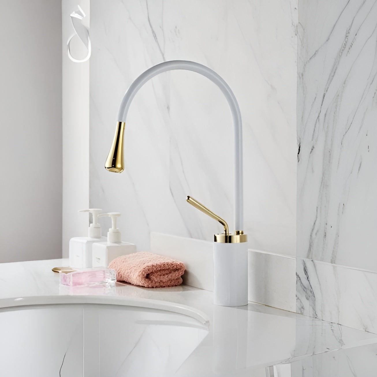 Elegant Rotating Faucet | Modern Kitchen & Bathroom Fixture 9