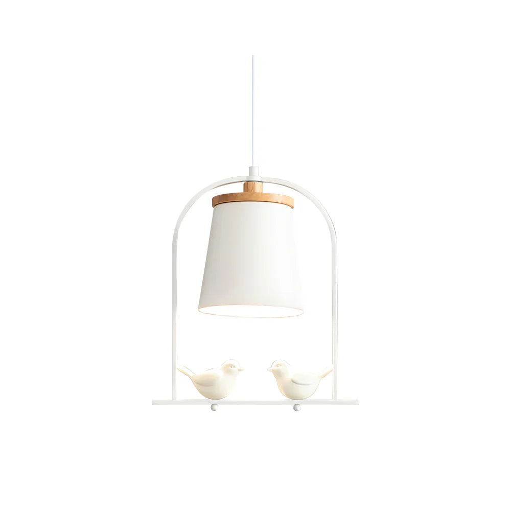 Scandinavian Bird Detail Pendant Light for Modern Interior | Varella