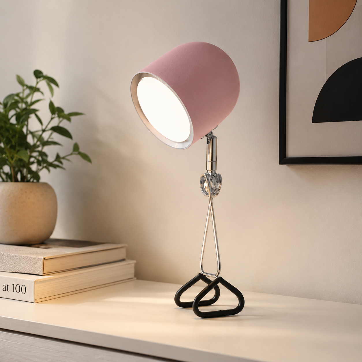 Adjustable Clip Table Lamp Modern Metal Design | Jarnivo