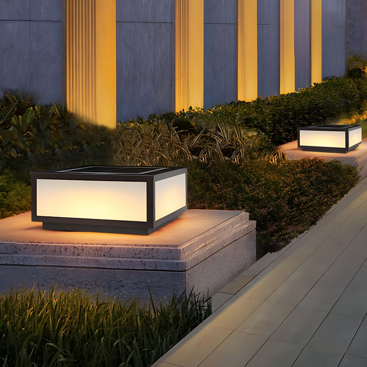 Black Solar LED Outdoor Pillar Light Acrylic Shade | Xarqen