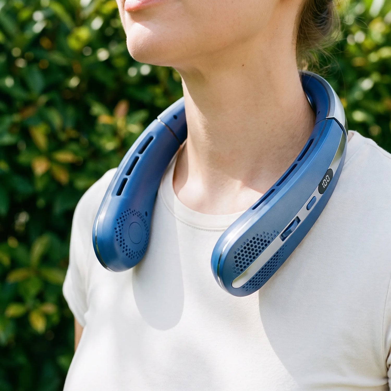 Bladeless Portable Neck Fan | AeroNeck
