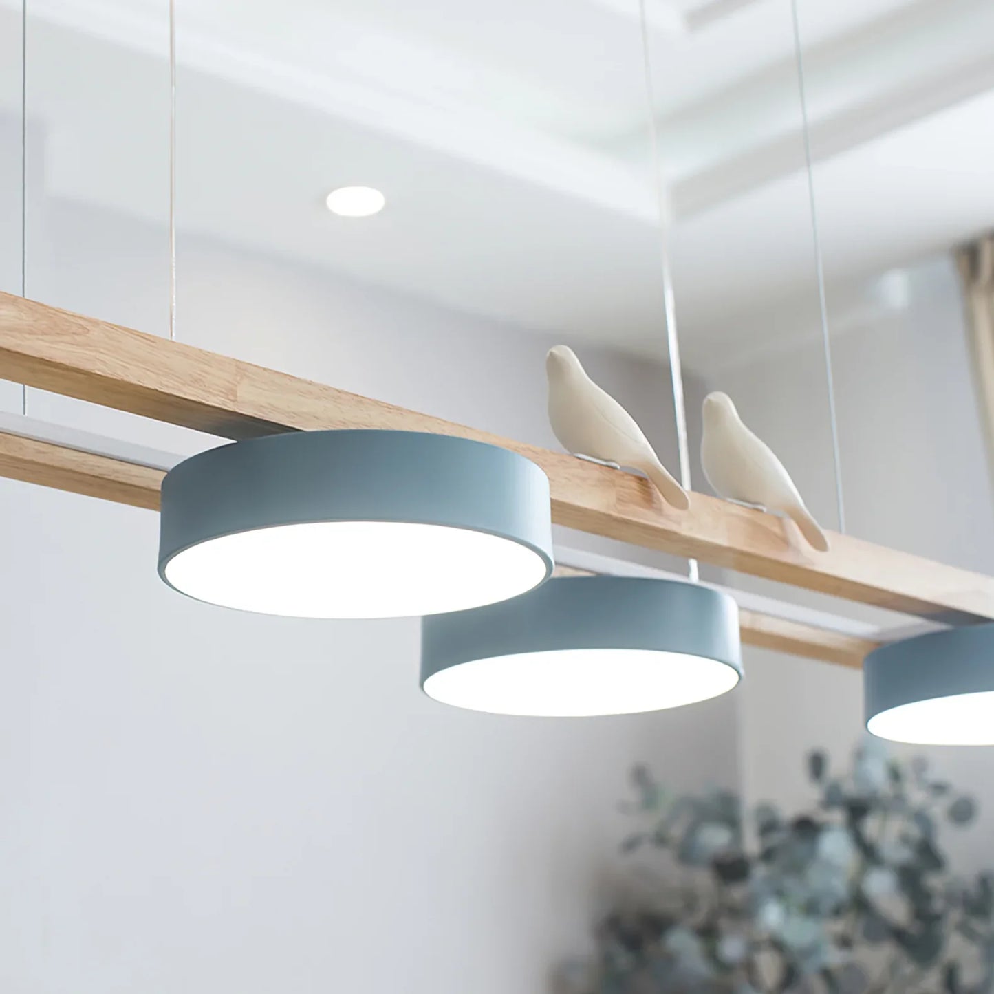 Modern Wooden Frame LED Bird Pendant Chandelier | Lumwood