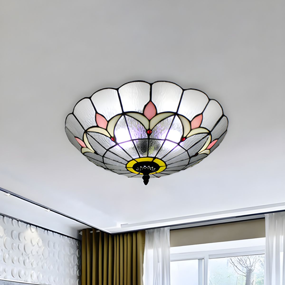 Classic Tiffany Glass Bowl Flush Mount Ceiling Light | Tarvix