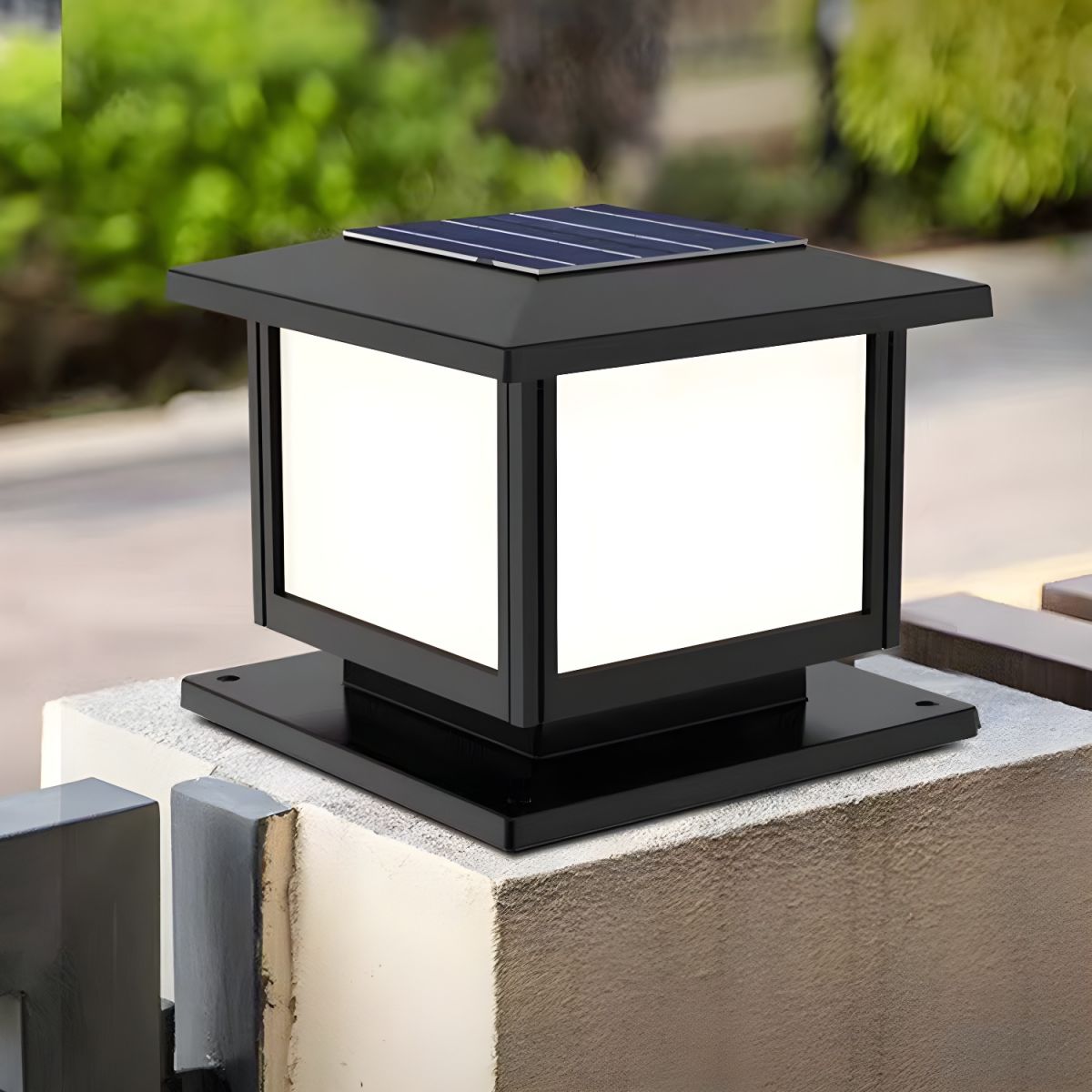 Colour Changing Solar LED Outdoor Garden Light | Luminra