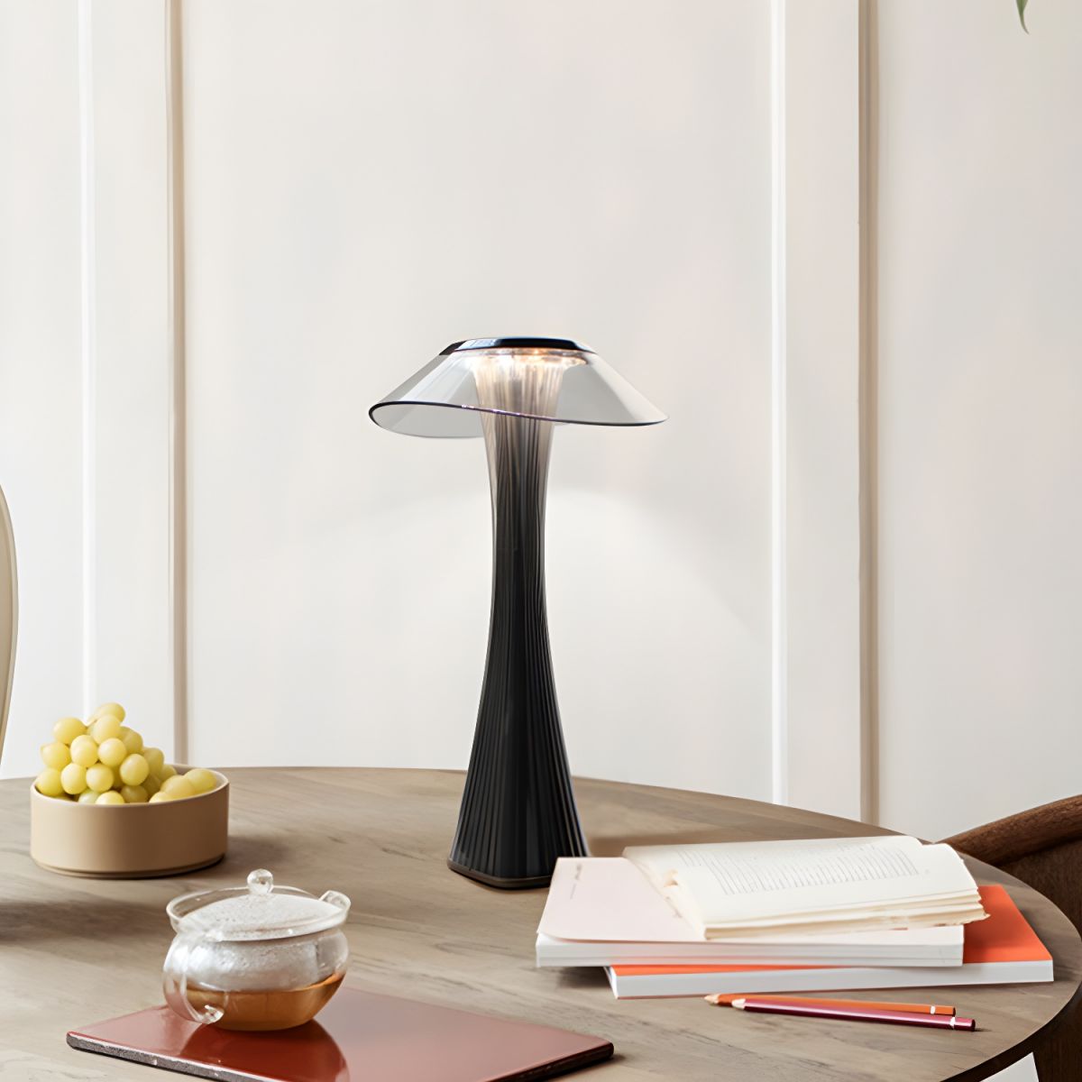 Contemporary Acrylic Shade Table Lamp with LED Light | Zantrico