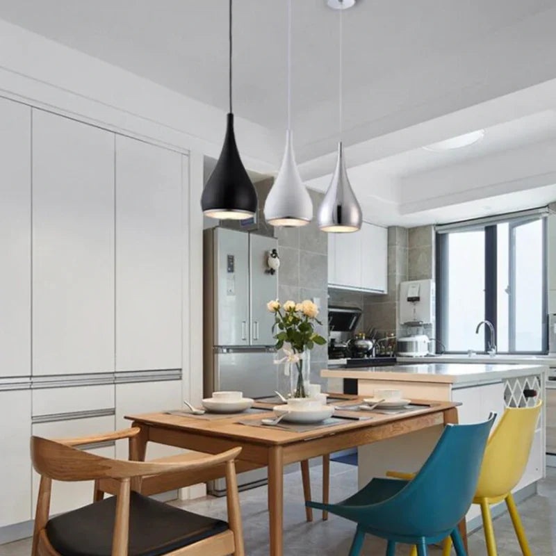 Contemporary LED Pendant Light with Adjustable E27 Cord | Zyvarel