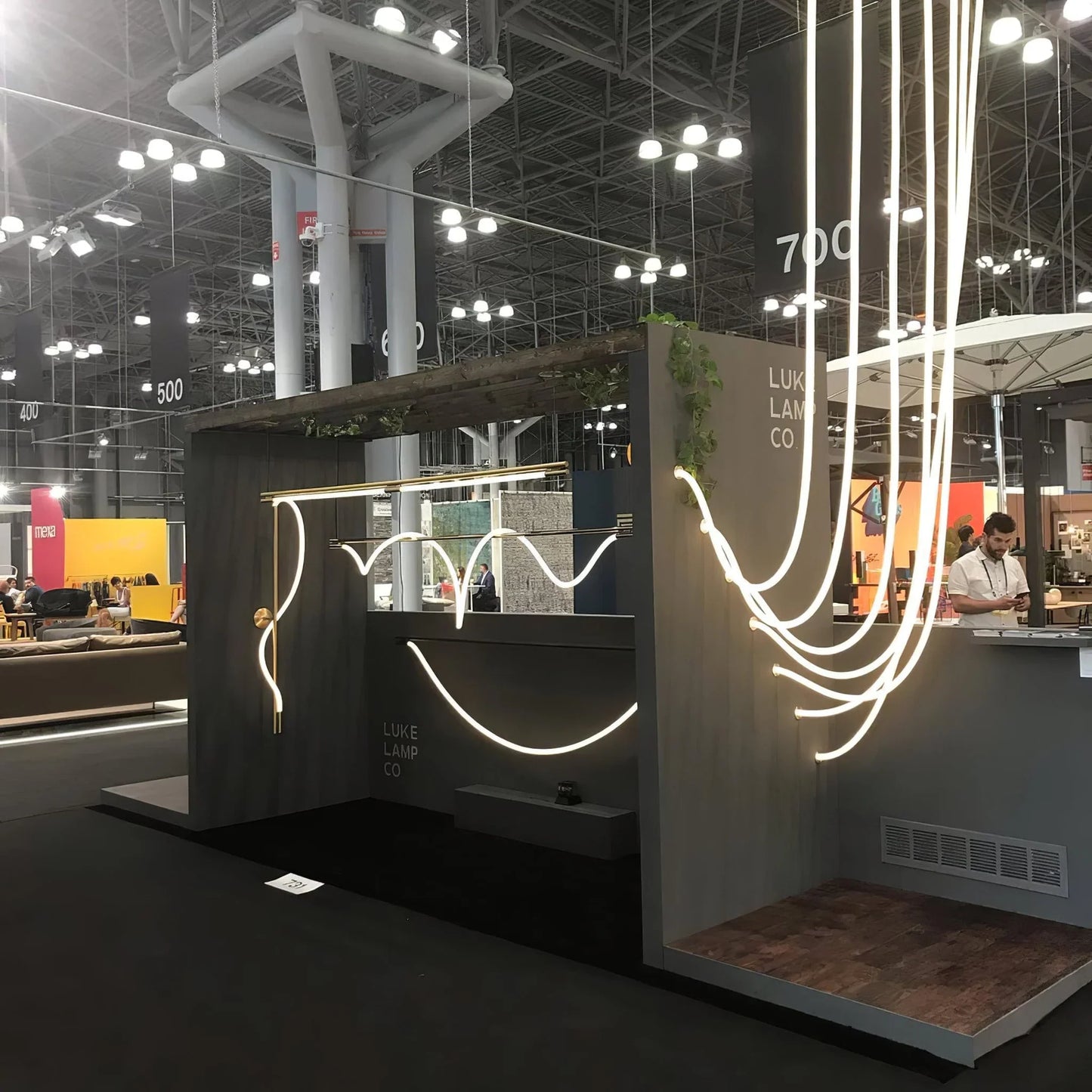 Flex LED Pendant Light for Modern Interior Spaces | Trevano