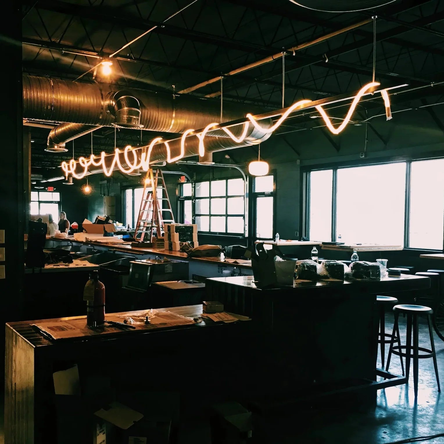 Flex LED Pendant Light for Modern Interior Spaces | Trevano