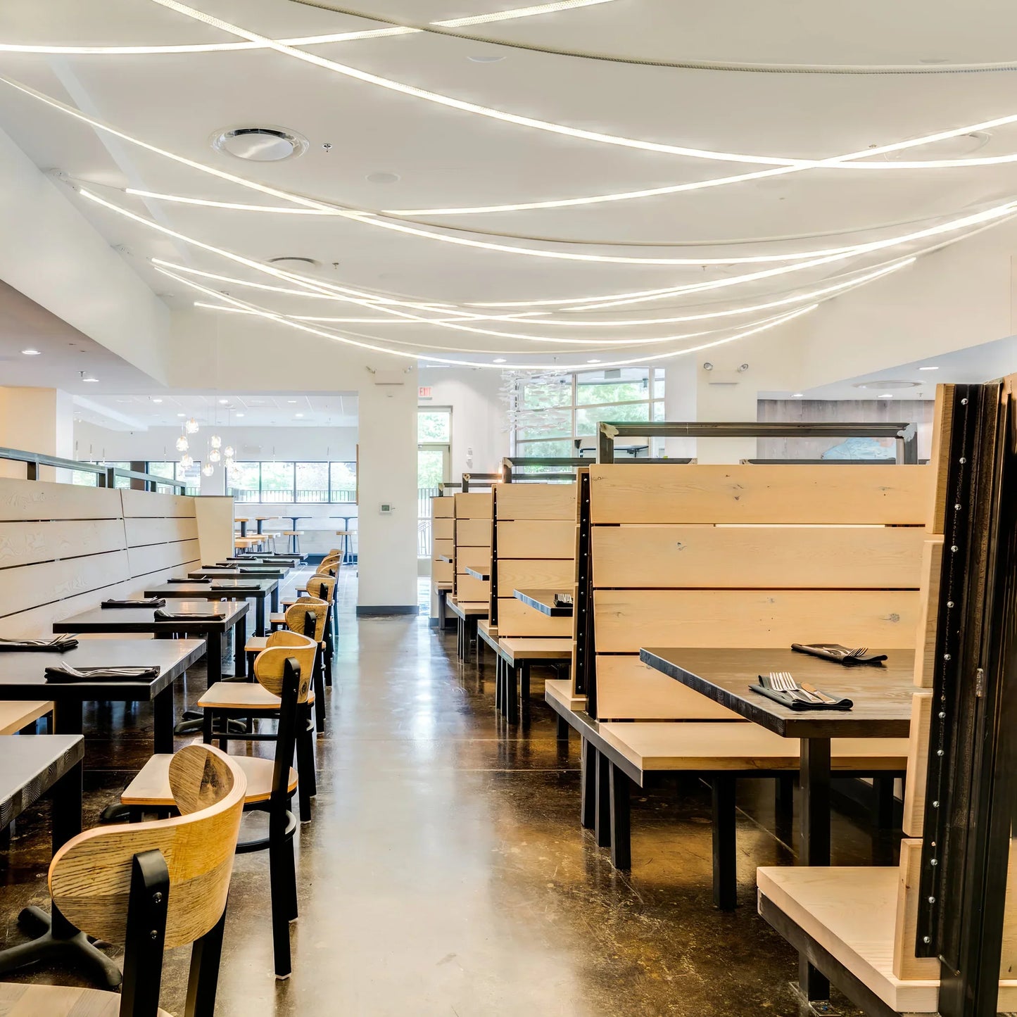 Flex LED Pendant Light for Modern Interior Spaces | Trevano