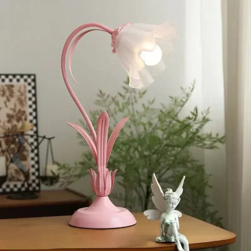 French Flower Table Lamp with Metal Base Vintage Style | Draxilo