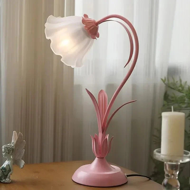 French Flower Table Lamp with Metal Base Vintage Style | Draxilo