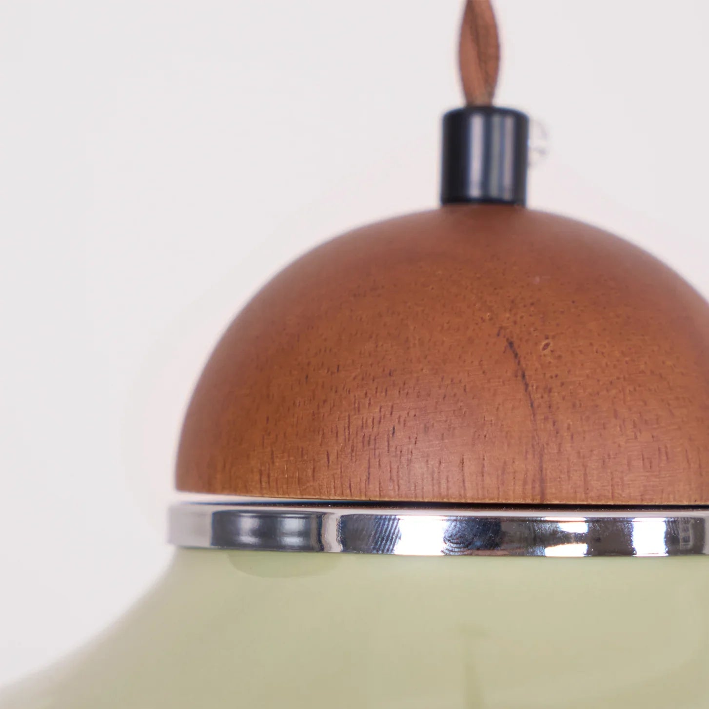 Green Ceramic Pendant Light with Frosted Glass Diffuser | Valoren
