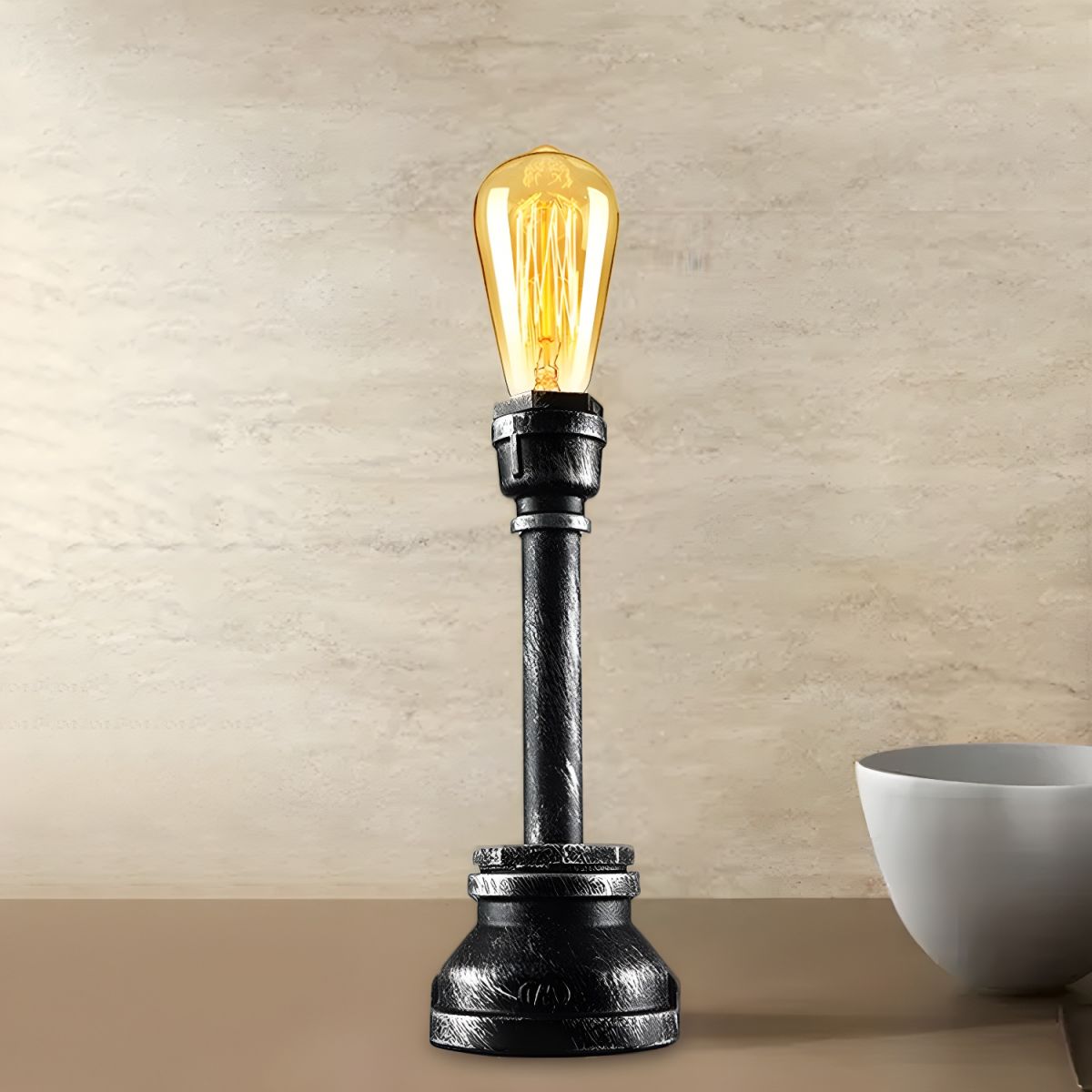 Industrial Metal Pipe Table Lamp For Modern Spaces | Kelvion