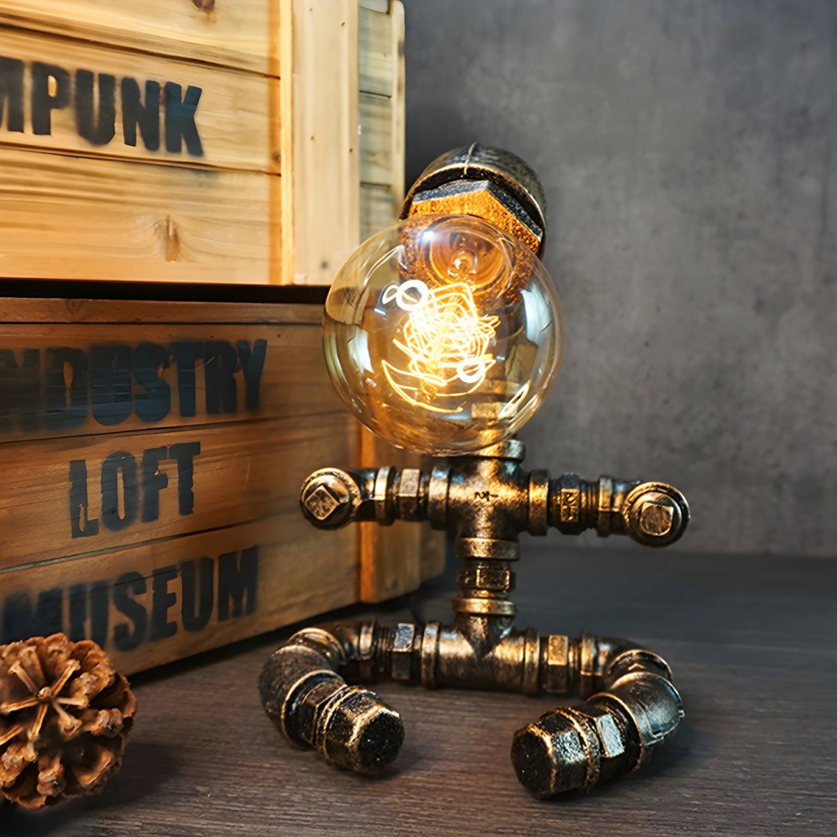 Industrial Steampunk Table Lamp with Metal Frame | Virelto