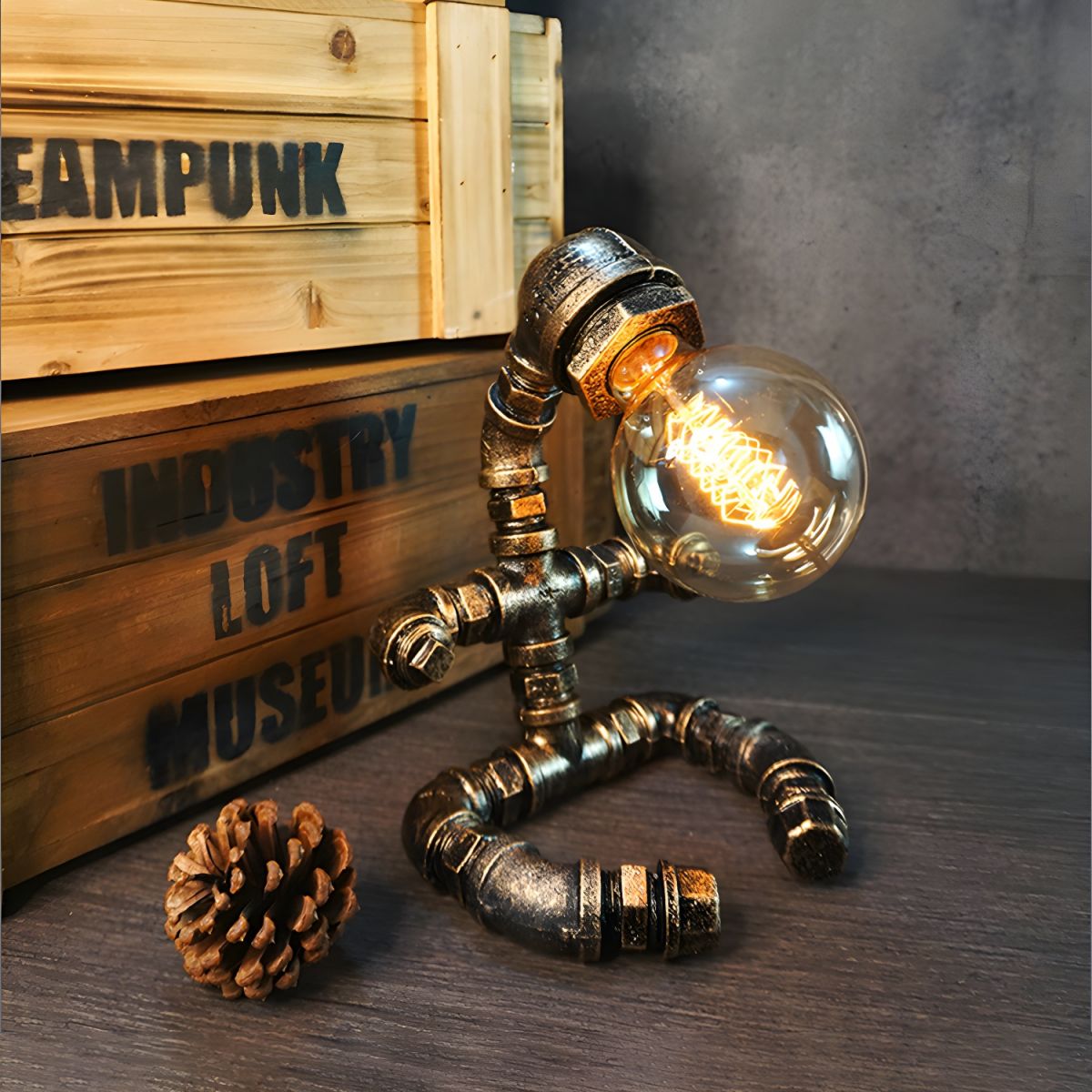 Industrial Steampunk Table Lamp with Metal Frame | Virelto