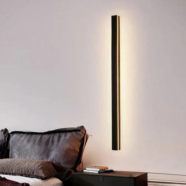 Linear Black LED Outdoor Garden Wall Light Fixture | Wallora