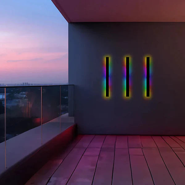 Linear Black LED Outdoor Garden Wall Light Fixture | Wallora