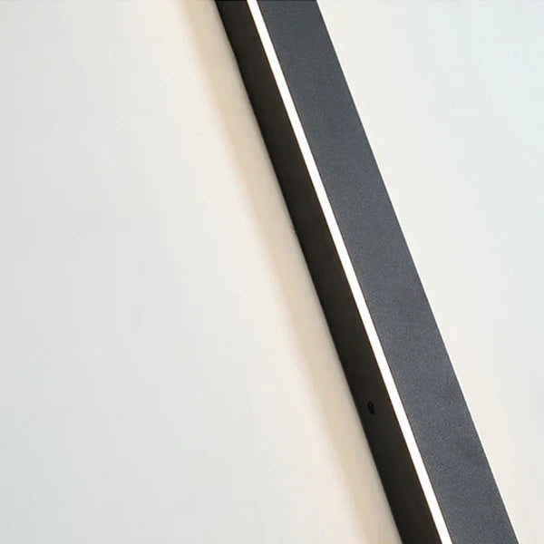 Linear Black LED Outdoor Garden Wall Light Fixture | Wallora