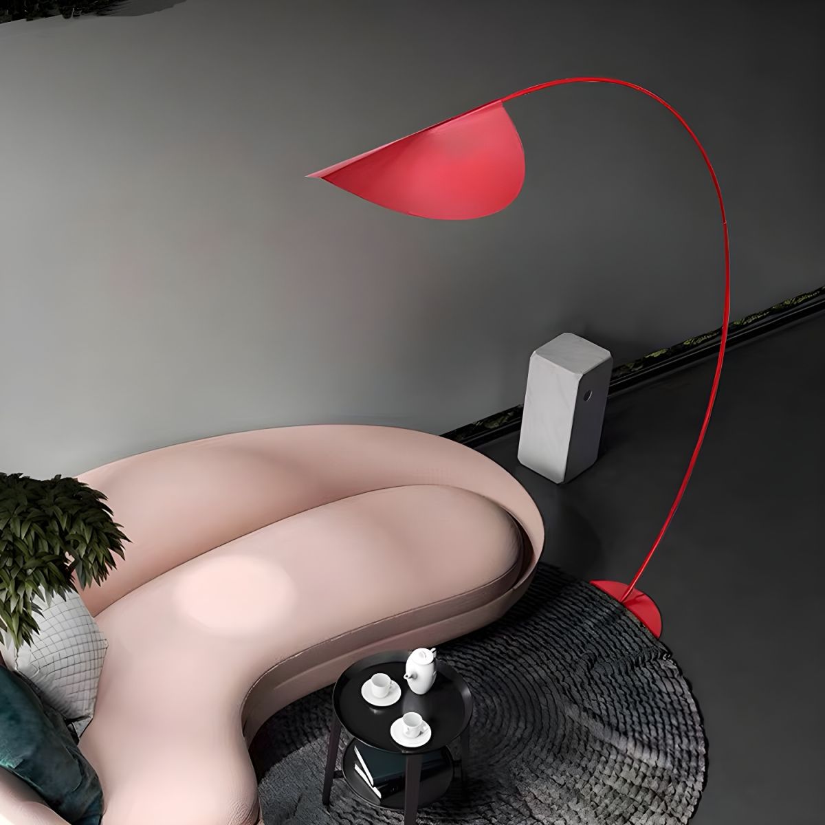 Metal Arched Floor Lamp with Minimalist Design | Lumaryn