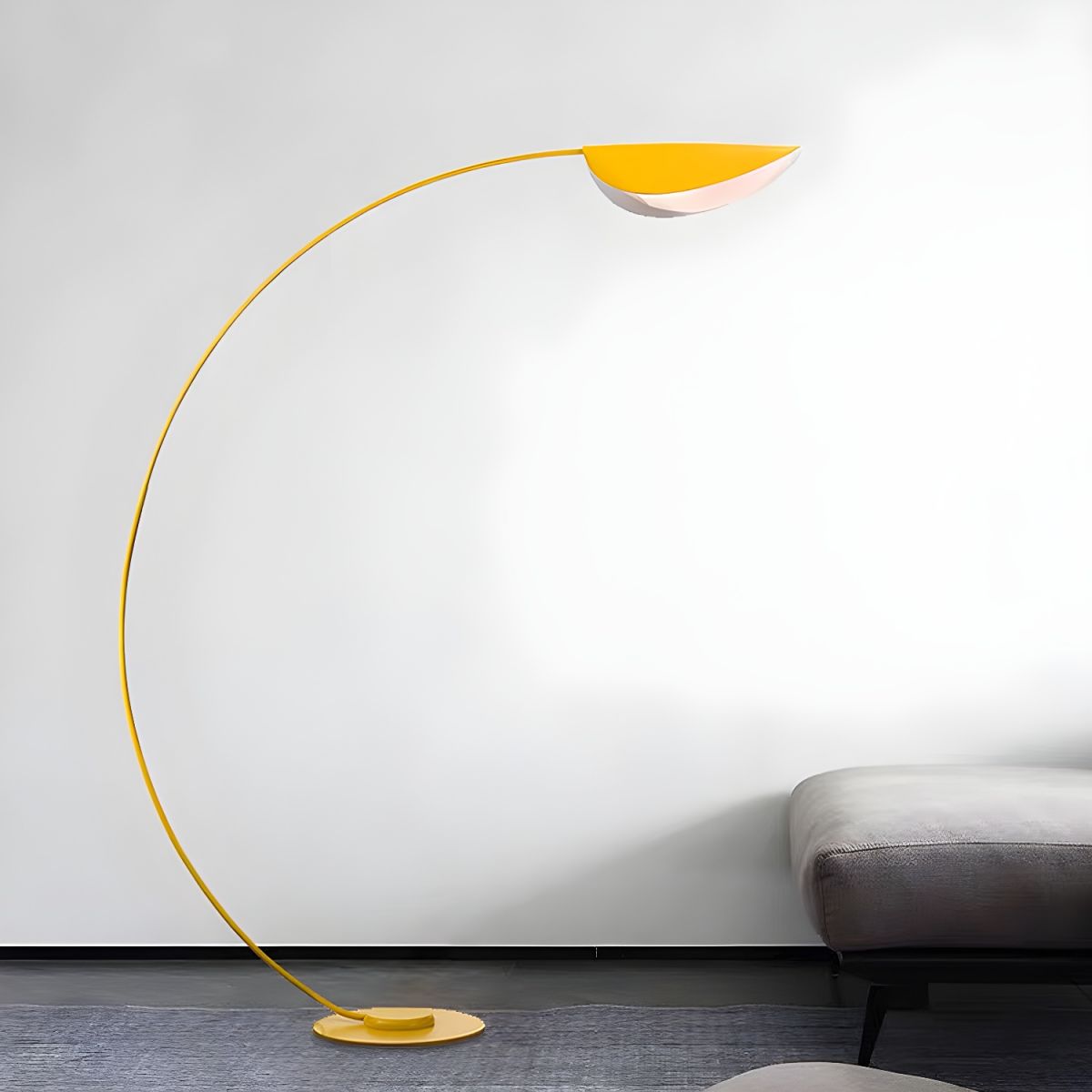 Metal Arched Floor Lamp with Minimalist Design | Lumaryn