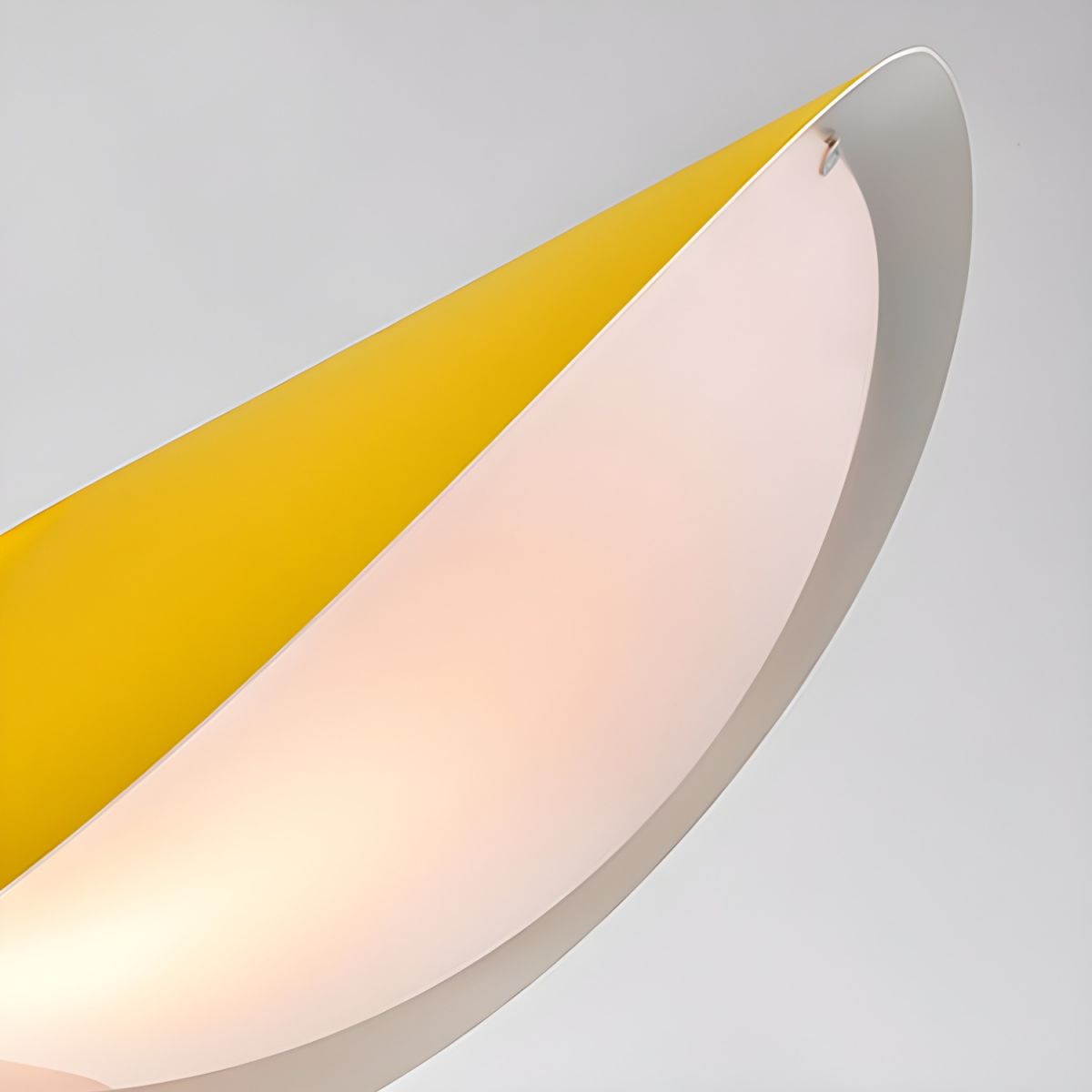 Metal Arched Floor Lamp with Minimalist Design | Lumaryn