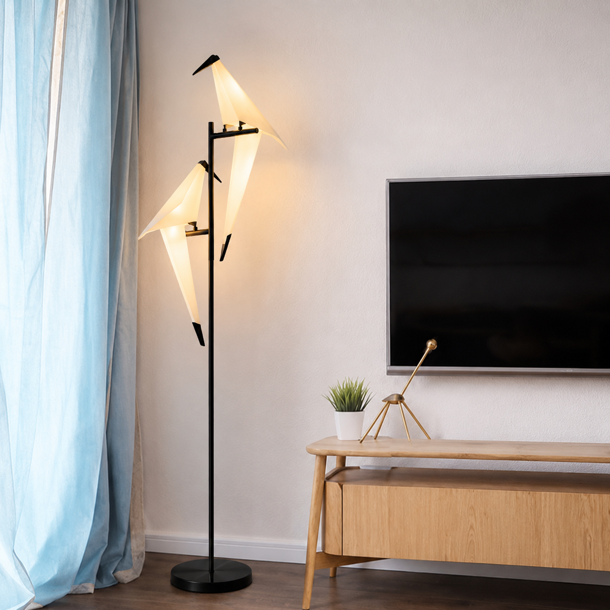 Metal LED Bird Shape Floor Lamp for Modern Interiors | Serelux