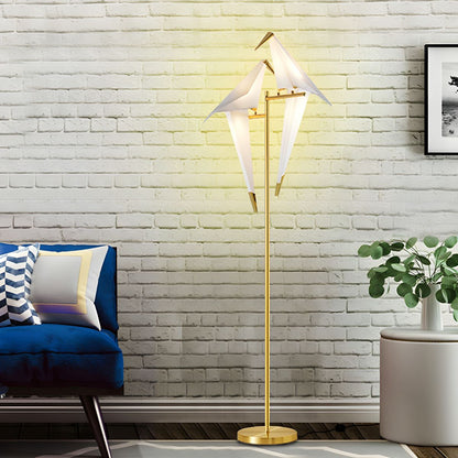 Metal LED Bird Shape Floor Lamp for Modern Interiors | Serelux