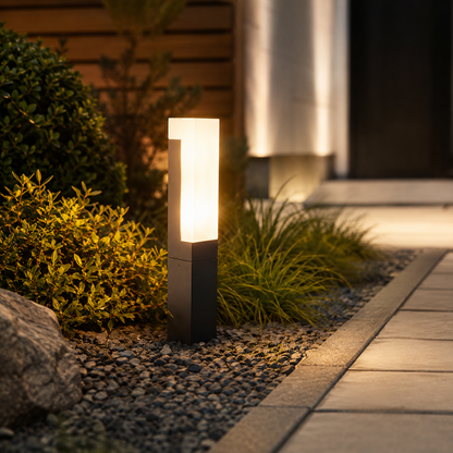 Metal Solar Motion Sensor Outdoor Pathway Light | Soluma
