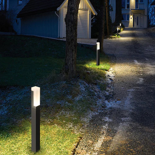 Metal Solar Motion Sensor Outdoor Pathway Light | Soluma