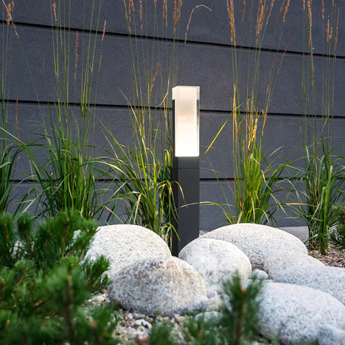Metal Solar Motion Sensor Outdoor Pathway Light | Soluma