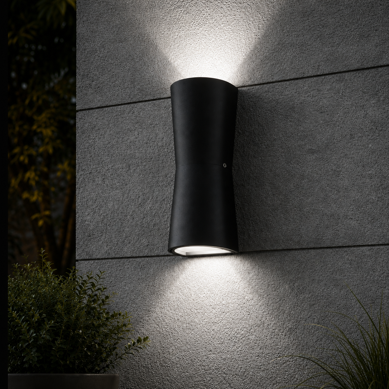 Minimalist Metal Torch Outdoor Wall Light Fixture | Sconira