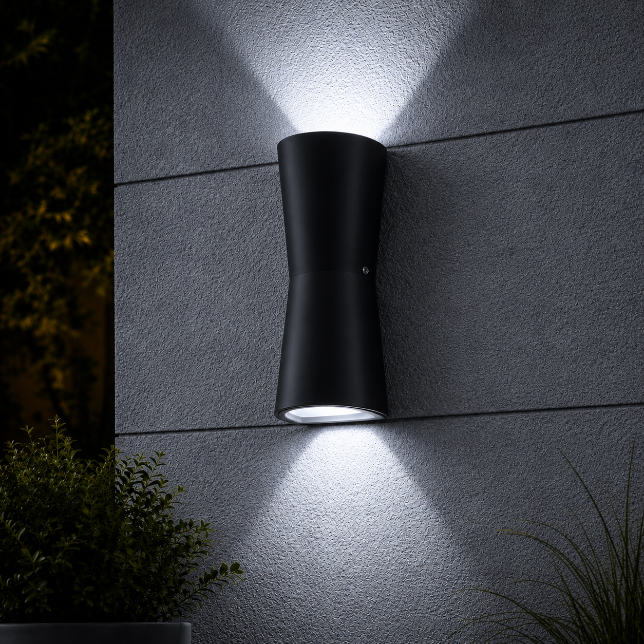 Minimalist Metal Torch Outdoor Wall Light Fixture | Sconira 
