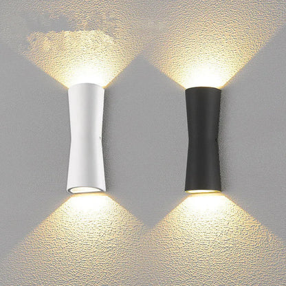 Minimalist Metal Torch Outdoor Wall Light Fixture | Sconira