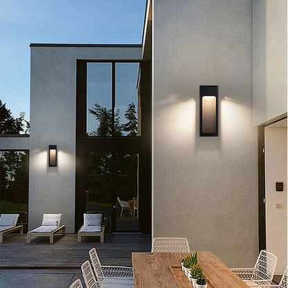 Minimalist Outdoor Metal LED Wall Light Fixture | Kevrion