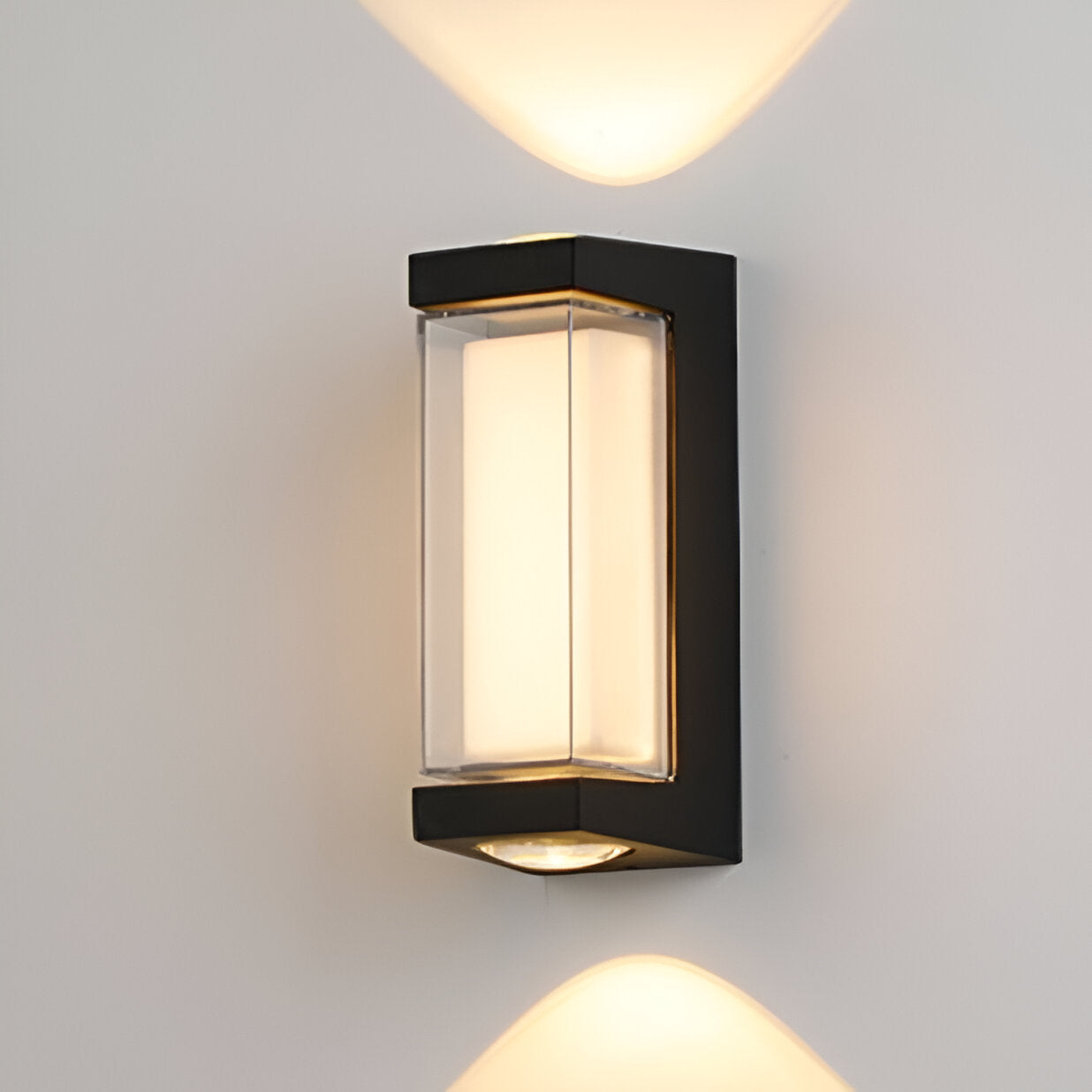 Minimalist Waterproof Acrylic Outdoor Wall Light | Solvian