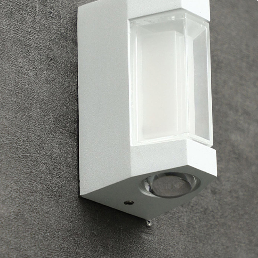 Minimalist Waterproof Acrylic Outdoor Wall Light | Solvian