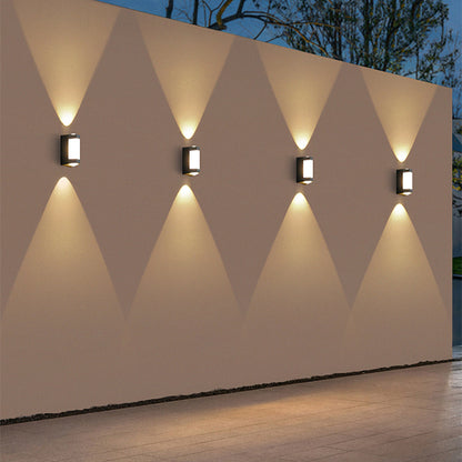 Minimalist Waterproof Acrylic Outdoor Wall Light | Solvian