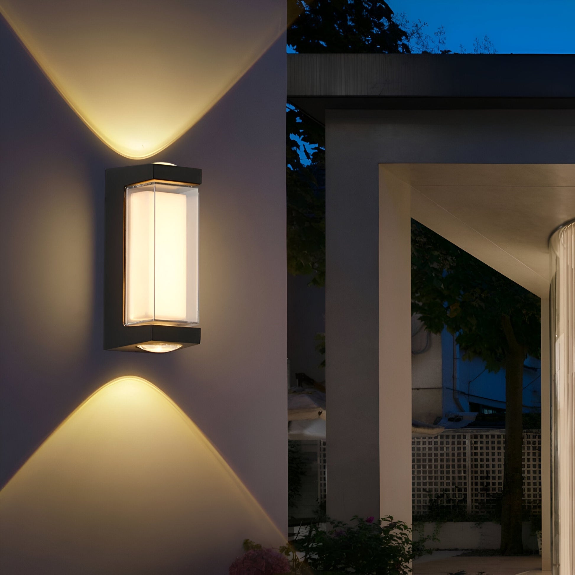 Minimalist Waterproof Acrylic Outdoor Wall Light | Solvian