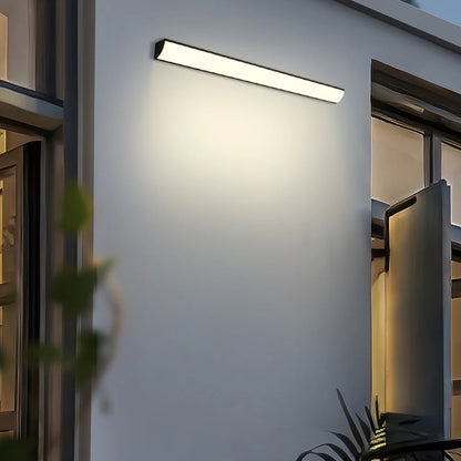 Minimalist Waterproof LED Outdoor Wall Fixture | Wallumi