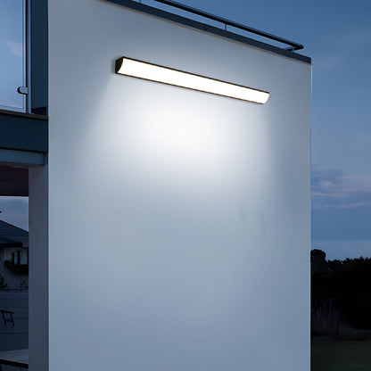 Minimalist Waterproof LED Outdoor Wall Fixture | Wallumi