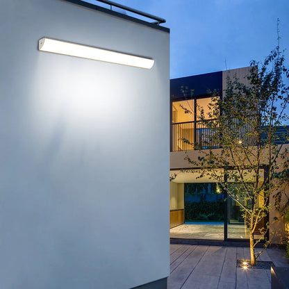 Minimalist Waterproof LED Outdoor Wall Fixture | Wallumi