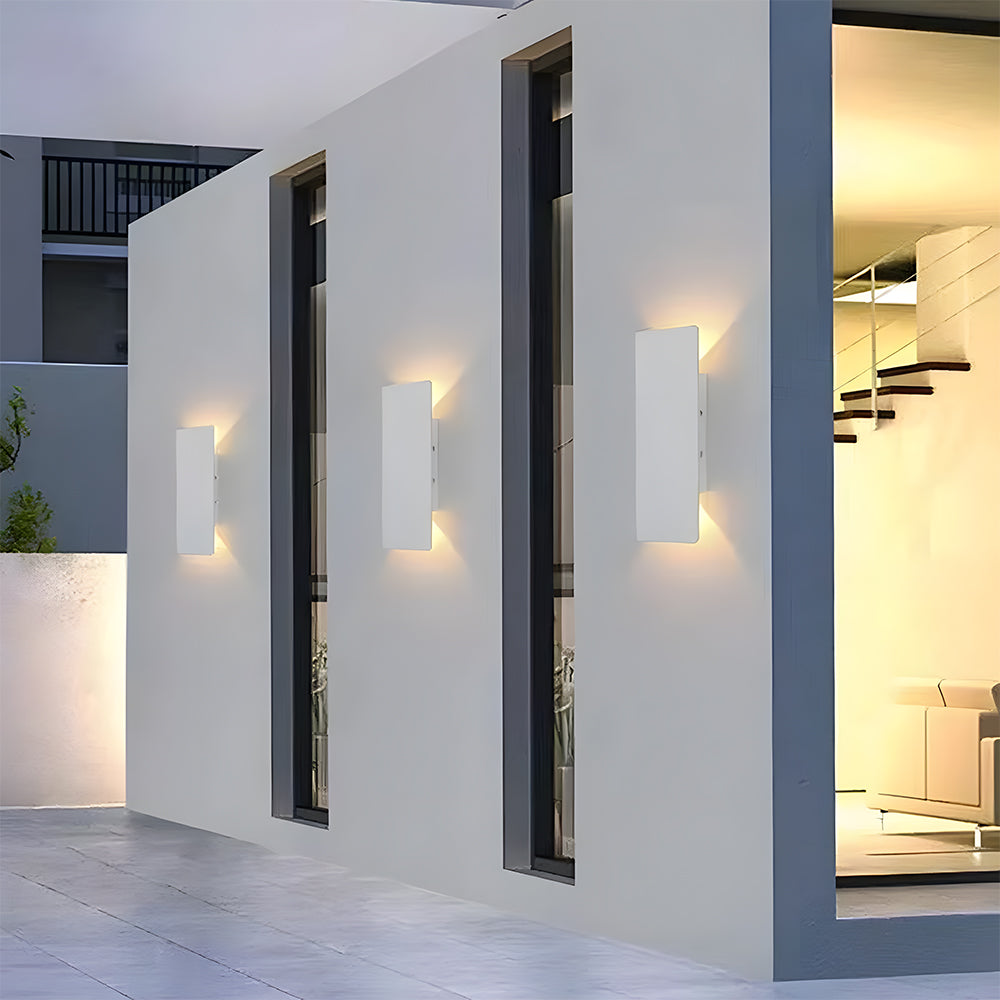 Modern Aluminium LED Outdoor Wall Light Fixture | Aluvia