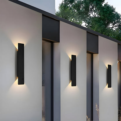 Modern Aluminium LED Outdoor Wall Light Fixture | Aluvia