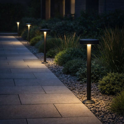 Modern Aluminium Outdoor Garden Path Light Fixture | Quavro