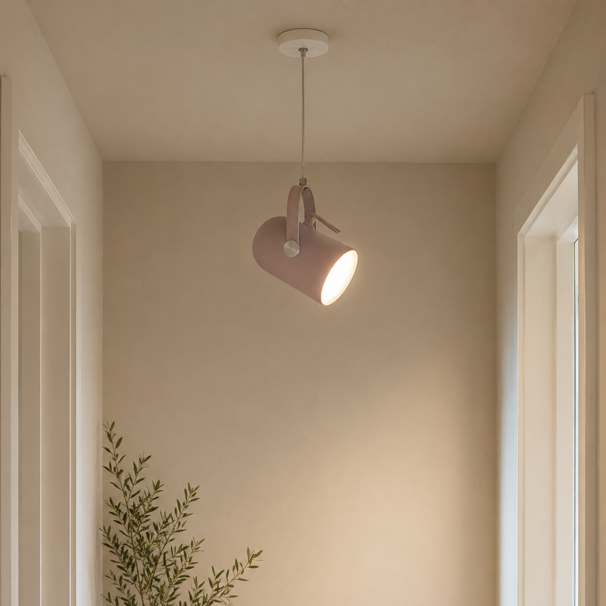 Modern Aluminum Pendant Light With Adjustable Cable | Wyrnexa