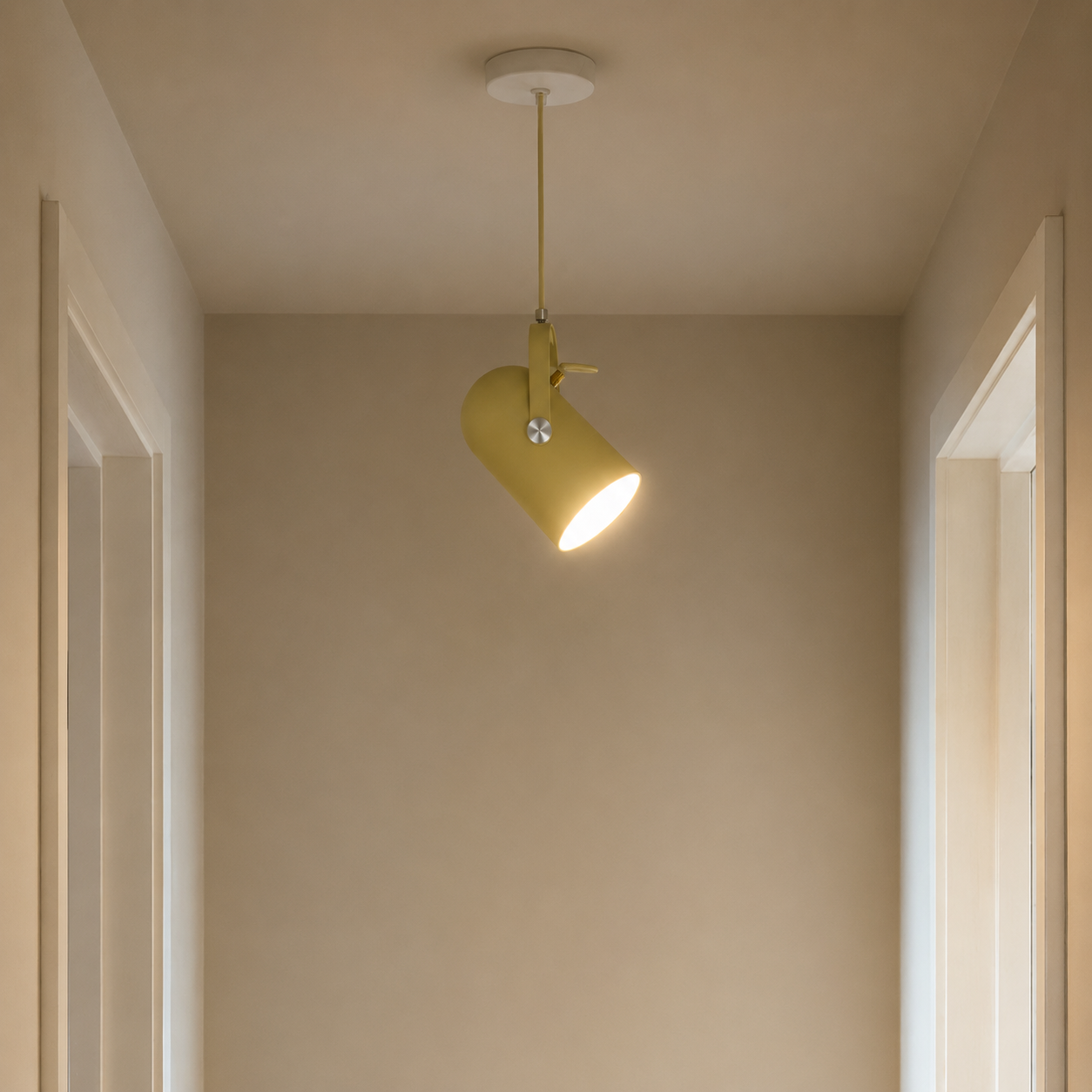 Modern Aluminum Pendant Light With Adjustable Cable | Wyrnexa