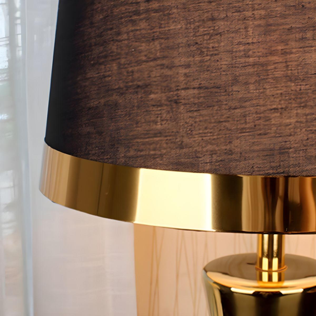 Modern Ceramic Table Lamp with Cone Fabric Shade | Sarveta