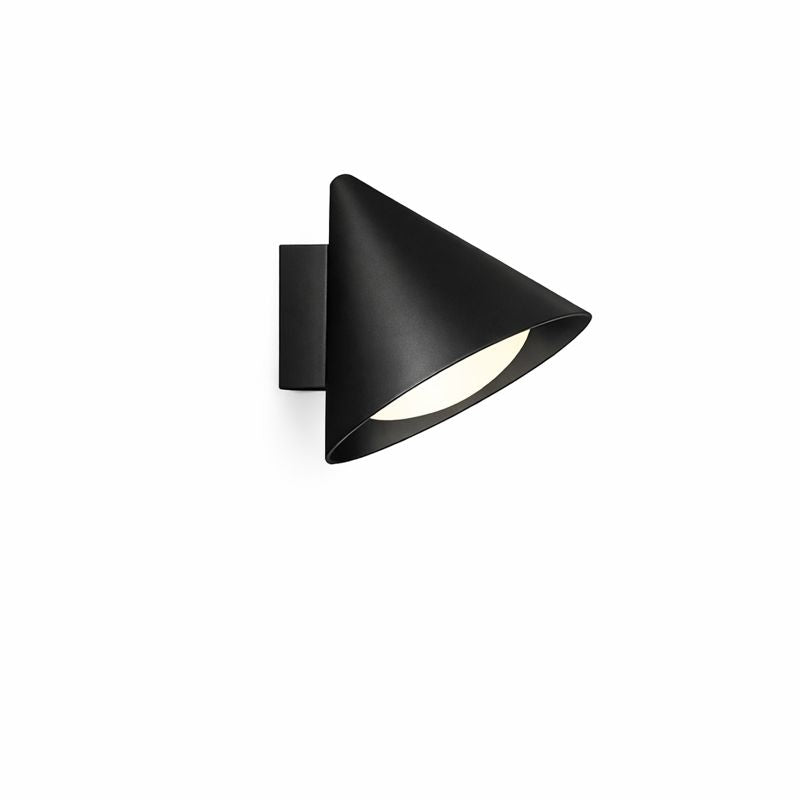 Modern Cone Metal Outdoor Wall Light with Warm LED | Sconera