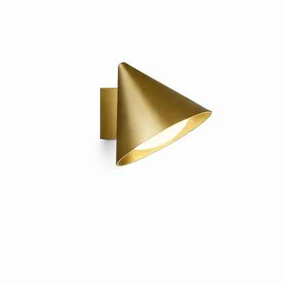 Modern Cone Metal Outdoor Wall Light with Warm LED | Sconera