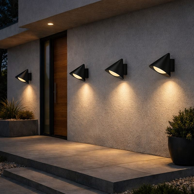 Modern Cone Metal Outdoor Wall Light with Warm LED | Sconera